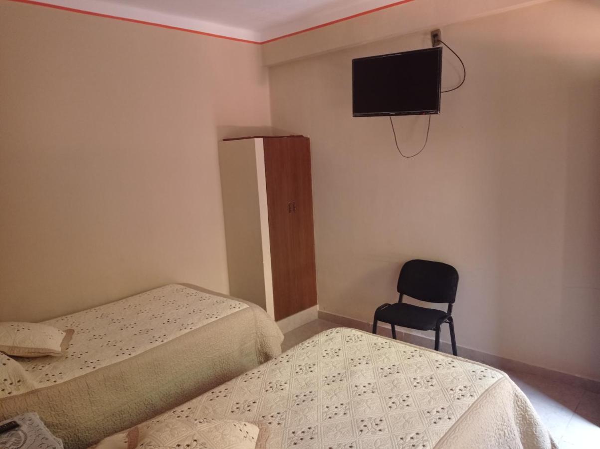 Hostal Aramayo Tupiza Buitenkant foto