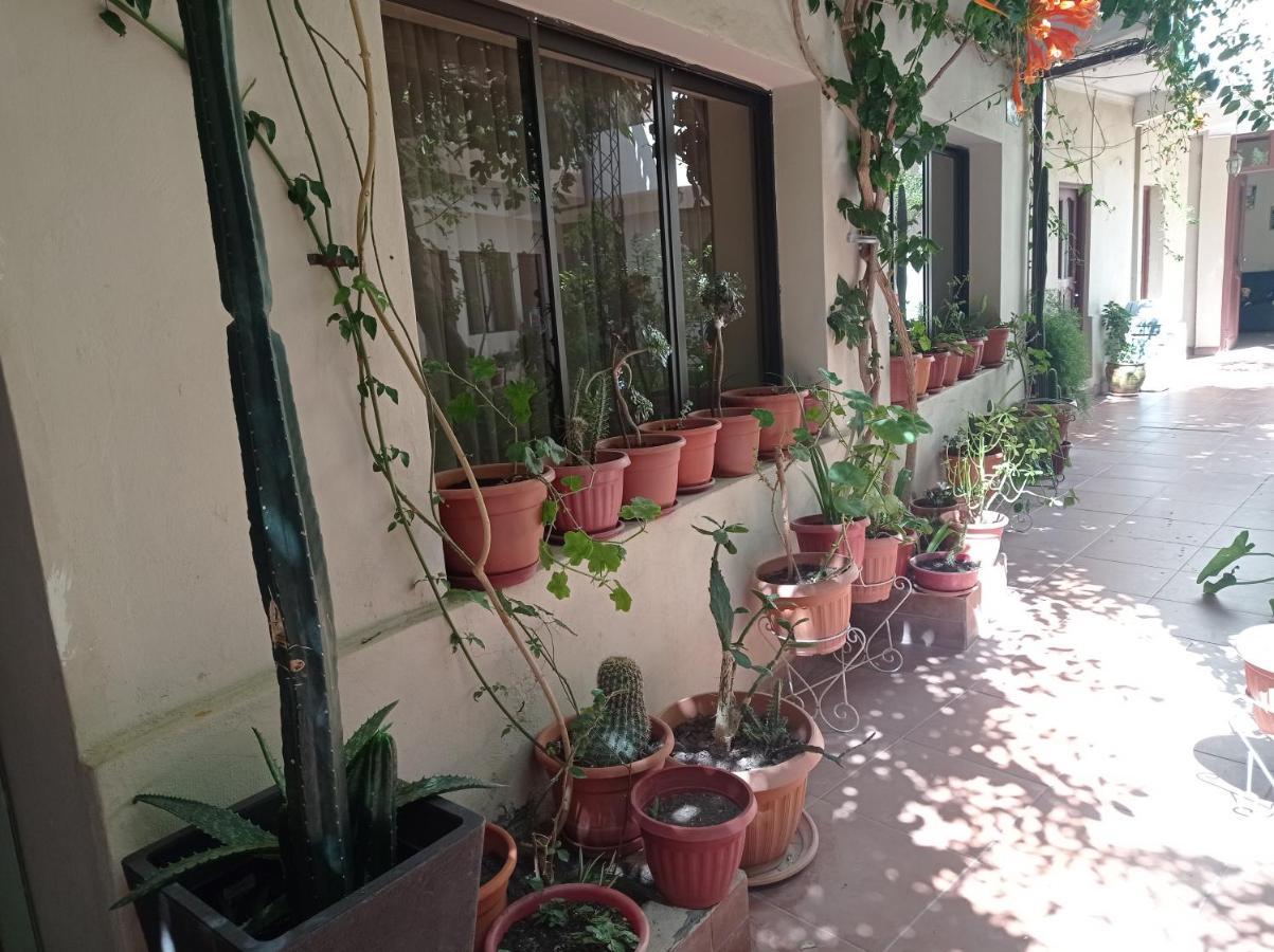 Hostal Aramayo Tupiza Buitenkant foto
