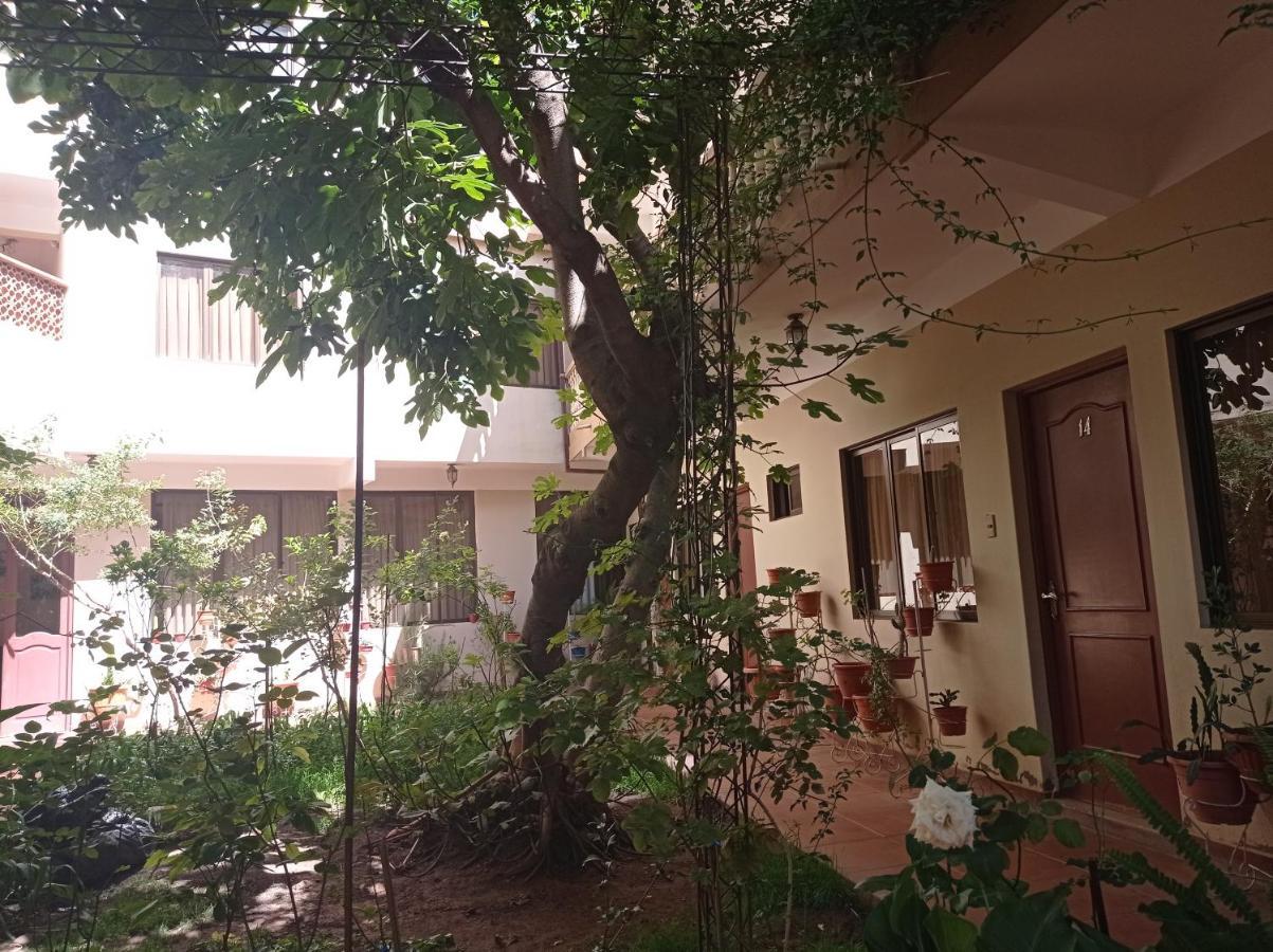 Hostal Aramayo Tupiza Buitenkant foto